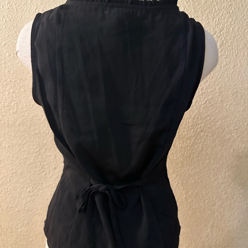 French Connection Black Ruffled Top - Picture 6 of 12
